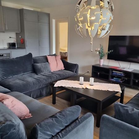 Hausvikstranda Lyngdal Esterno foto